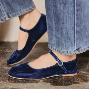 Doen Mary Jane Slipper in Blue Velvet